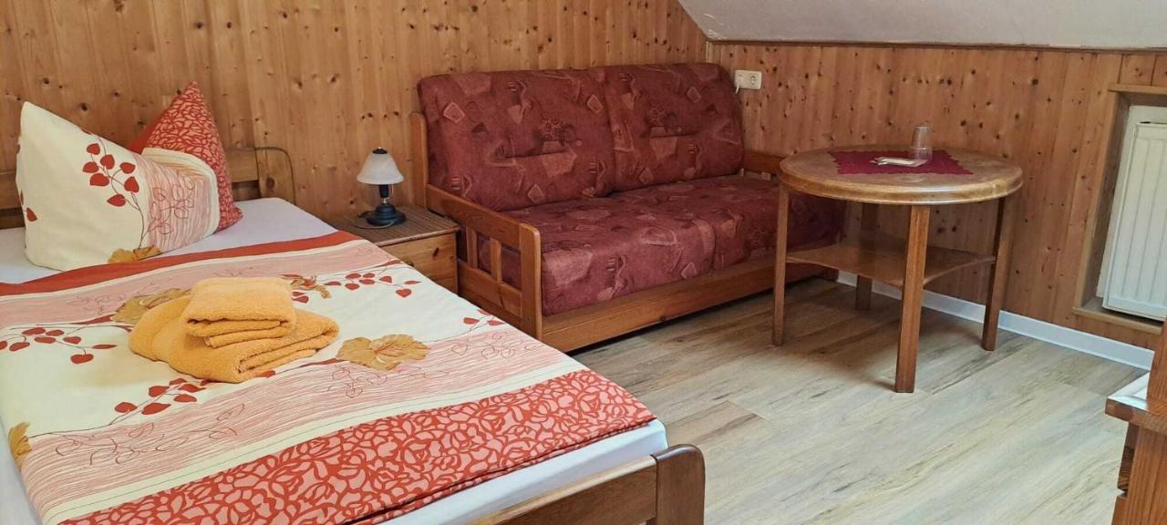 Pension & Gasthaus Nostalgie Altendorf  Habitación foto